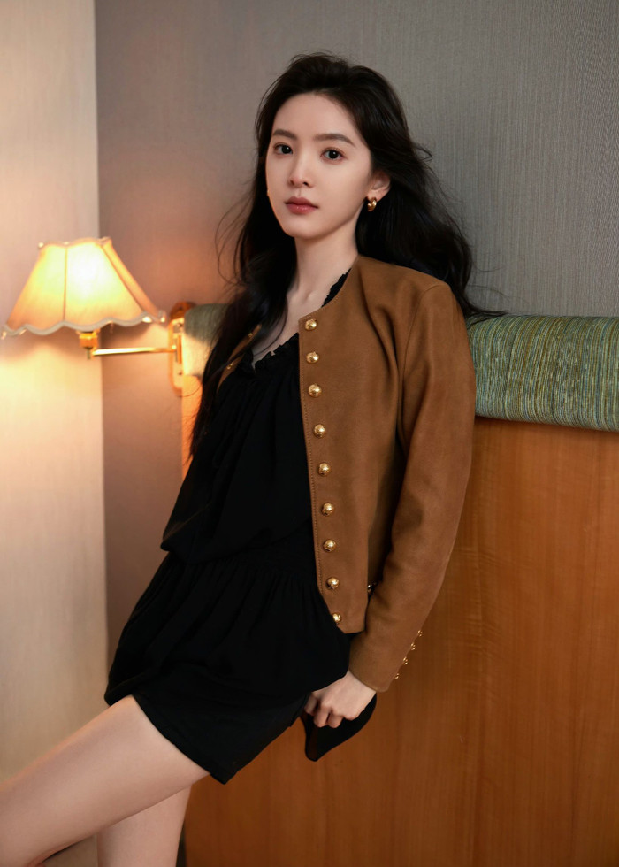 “Tôi vẫn chưa có đủ tiền để mua nhà”, Chương Nhược Nam nói.