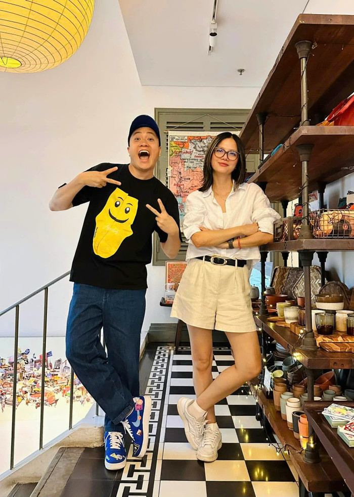 Bộ đôi 'chim ri' trong Bỗng dưng muốn khóc hội ngộ sau 16 năm.