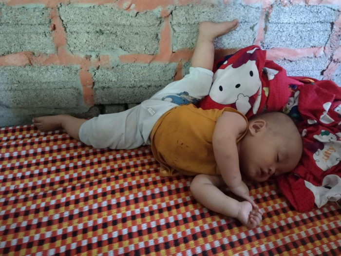 Nhiều bà mẹ cũng thi nhau khoe khoảnh khắc của con mình.
