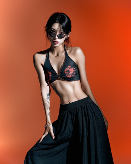 Choi Jun Hee thành công sở hữu vóc dáng không mỡ thừa, 6 múi. 