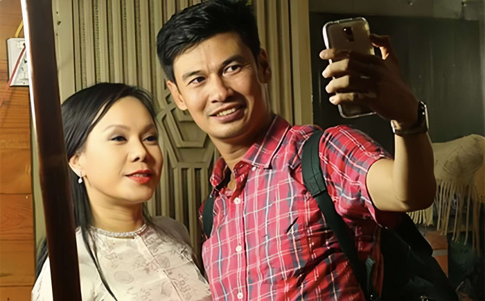 Tiết Cương từng yêu thầm Việt Hương khi cả hai học ở trường Sân khấu.