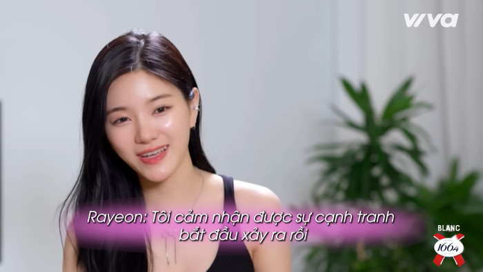 Lee Rayeon vui vẻ trước biểu cảm 'ghen' của Michael Trương