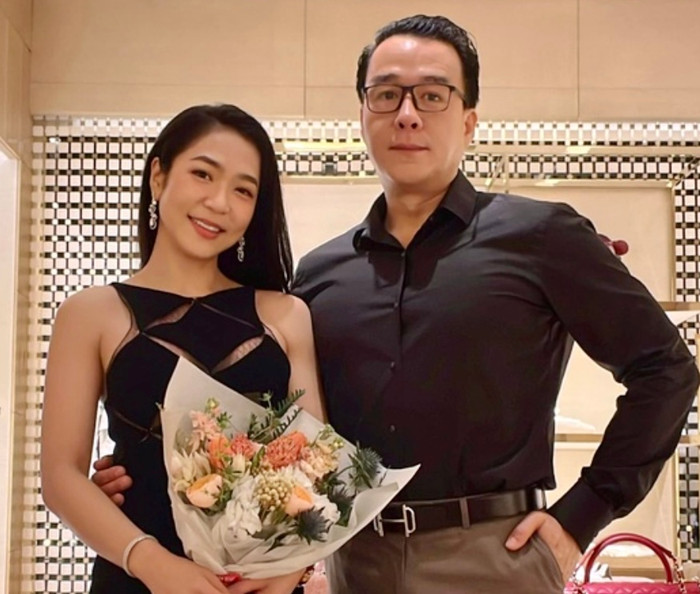 Hà Thanh Xuân và Thắng Ngô tuyên bố chia tay sau 1 năm làm đám cưới.