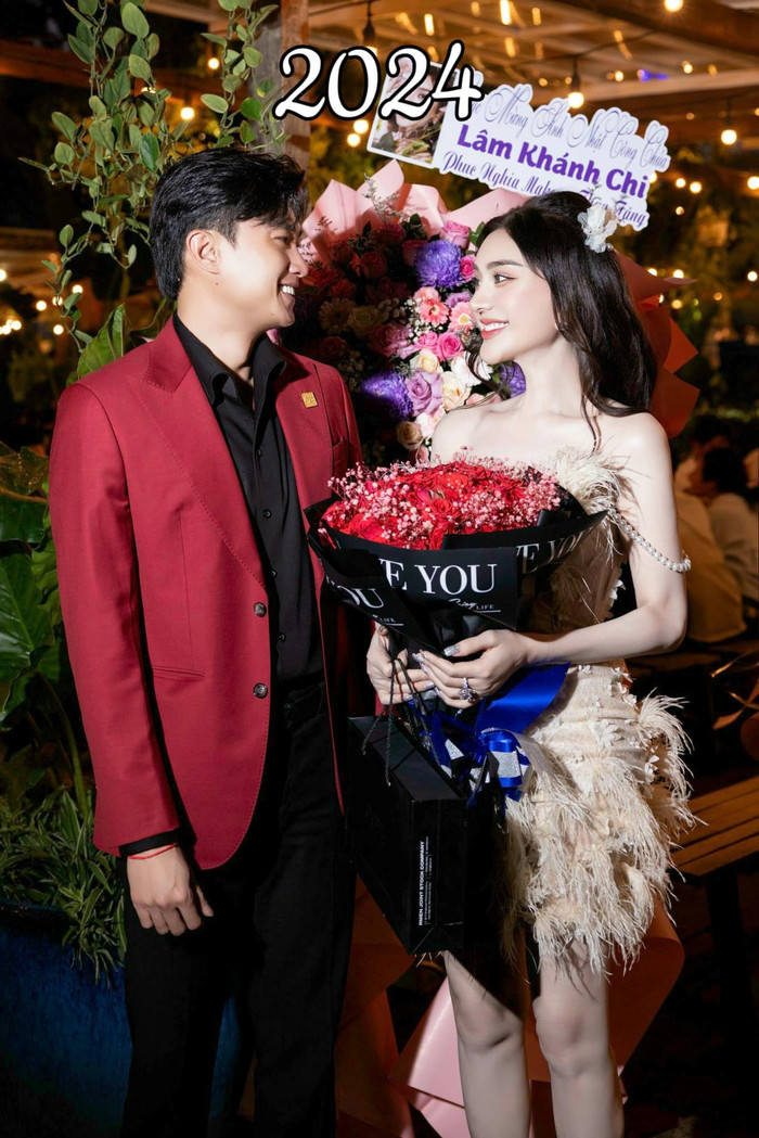 Quốc Trường và Lâm Khánh Chi có tình bạn thân thiết với nhau ngoài đời.