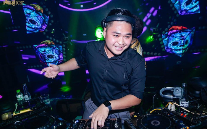 Con trai danh hài Duy Phương nổi đình nổi đám một thời giờ ra sao? Ảnh 2