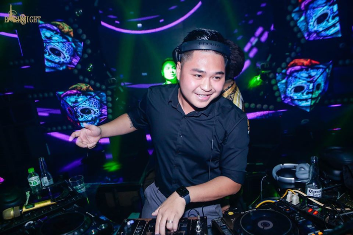 Hiện tại, Duy Phước theo đuổi con đường ca hát lẫn DJ.
