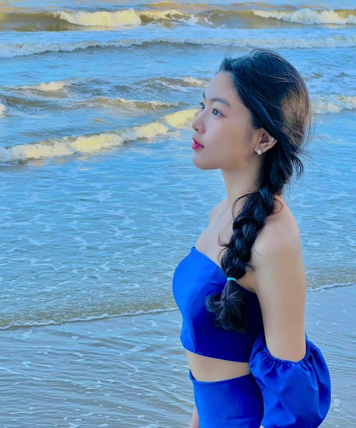 Nhan sắc gây thương nhớ của Lọ Lem.