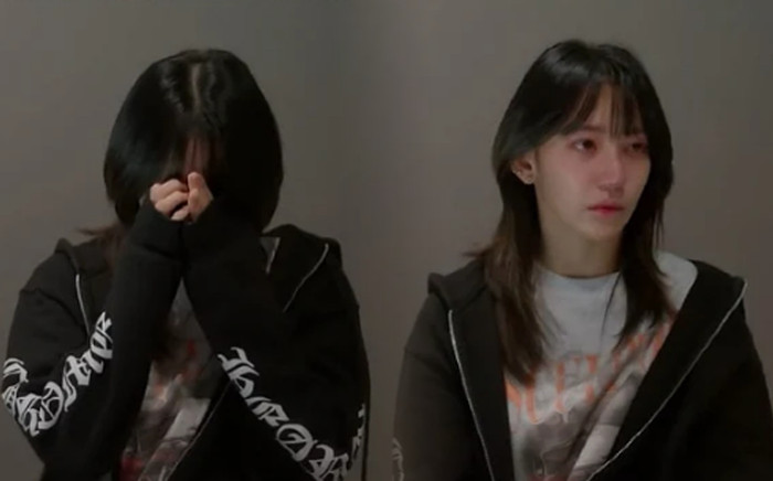 Thành viên LE SSERAFIM bị chỉ trích vì sợ hát Ảnh 2