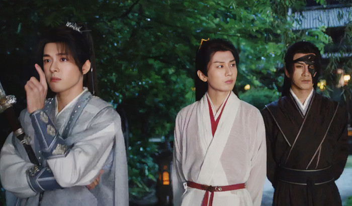 Bộ ba Thành Nghị, Tăng Thuấn Hy, Tiêu Thuận Nghiêu có đóng góp lớn vào thành công của Liên Hoa Lâu. 