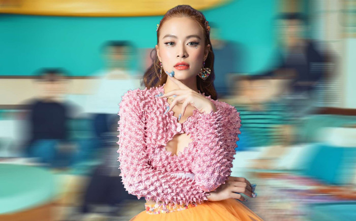 Hoàng Thùy Linh bất ngờ 'xuất hiện' trên show hẹn hò nước ngoài Ảnh 2