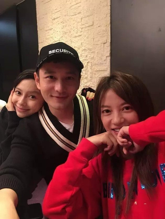 Huỳnh Hiểu Minh từng đưa Angelababy đến gặp Triệu Vy.