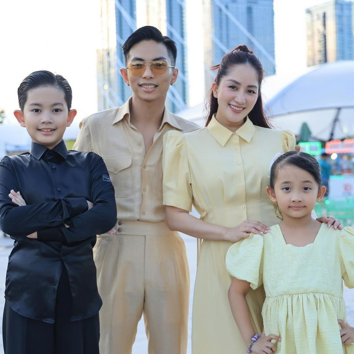 Ngoài tài năng dancesport, con trai Khánh Thi còn sở hữu ngoại hình rất sáng. Ảnh IGNV