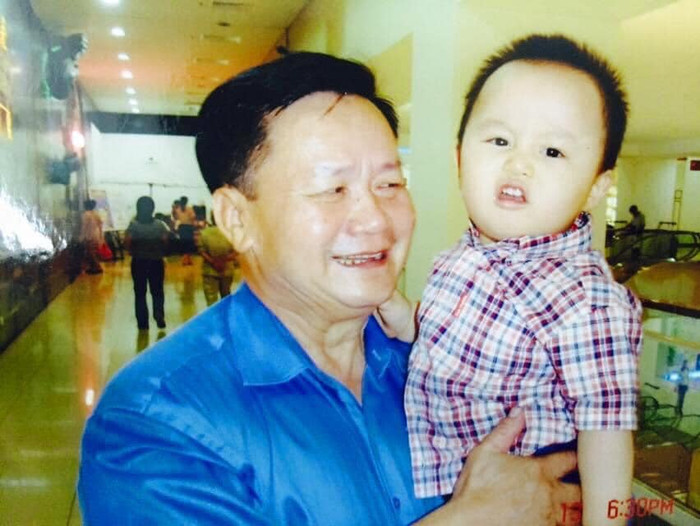 Con trai MC Hoa Thanh Tùng ngày nhỏ.