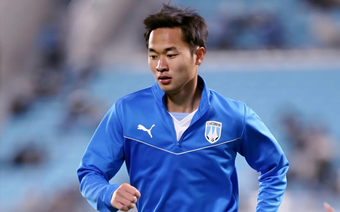 HAGL vui mừng vì tiền đạo trẻ cao 1m82 ghi 4 bàn tại Thái Lan Ảnh 2