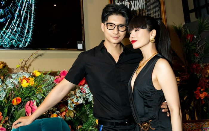 Lâm Bảo Châu luôn thể hiện hành động tình cảm với Lệ Quyên. Ảnh: FBNV