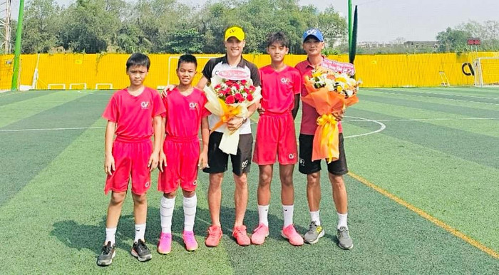 Lê Công Vinh có học viện CV9. Ảnh: FB Lê Công Vinh