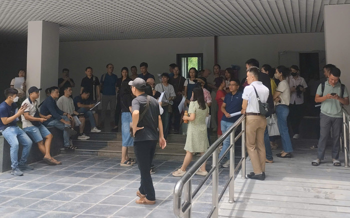 Hàng trăm phụ huynh lo lắng về việc tuyển sinh tại trường Tây Mỗ 3, Phòng GD&ĐT nói gì? Ảnh 2