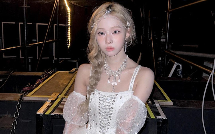 Nữ ca sĩ bị ngã thang máy trong đêm diễn Ảnh 2