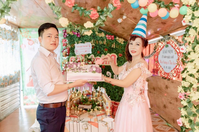 Cả hai im lặng trước tin đồn này.