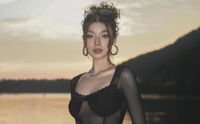 Con gái 19 tuổi của NSƯT Võ Hoài Nam sở hữu nhan sắc lai tây và vóc dáng bốc lửa Ảnh 2