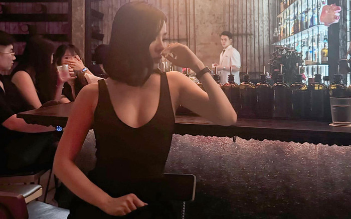 Lệ Quyên khoe 'tuyết lê' căng tràn ở tuổi 43 Ảnh 2