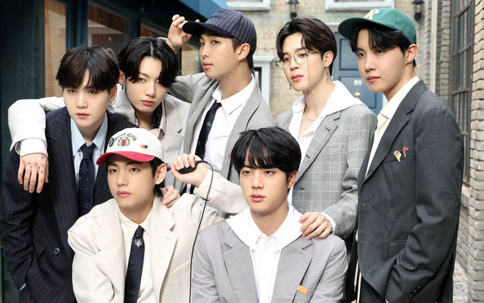 Sản phẩm mới của JungKook gây tranh cãi lớn, có liên quan đến BTS Ảnh 2