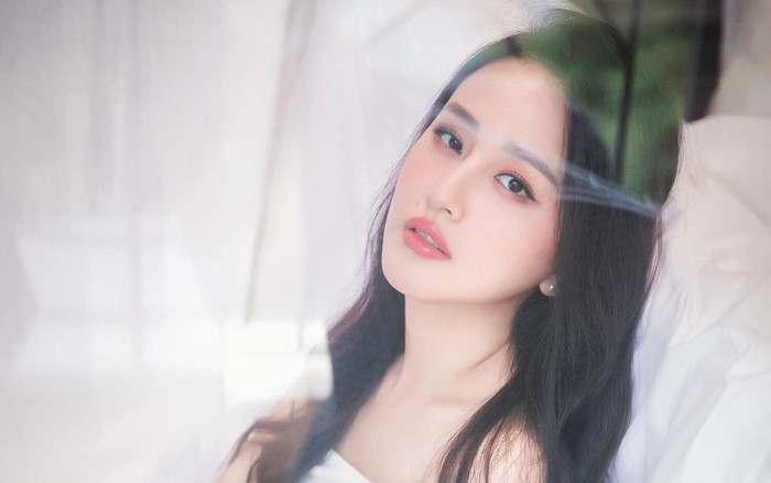 Mai Phương Thuý bị hội chị em 'bỏ lại' phía sau Ảnh 2