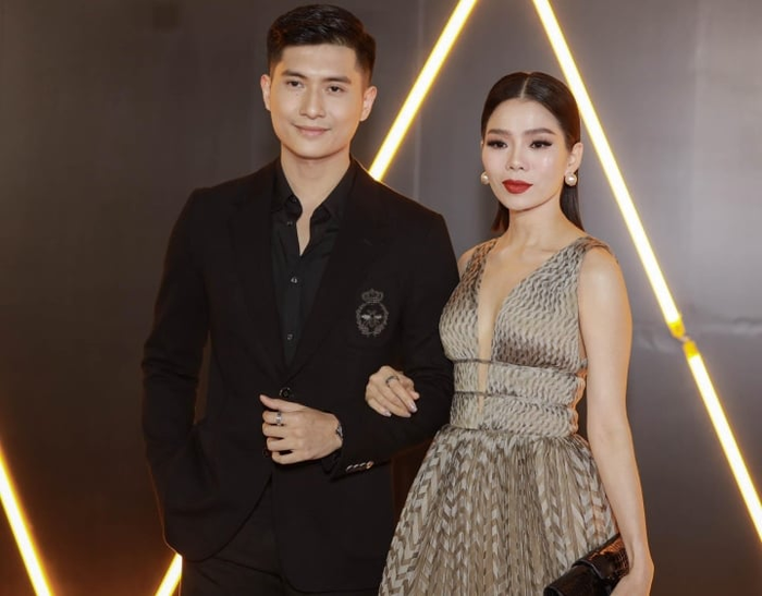 Lâm Bảo Châu tháp tùng, đồng hành cùng Lệ Quyên trong các sự kiện, chuyến lưu diễn trong và ngoài nước.