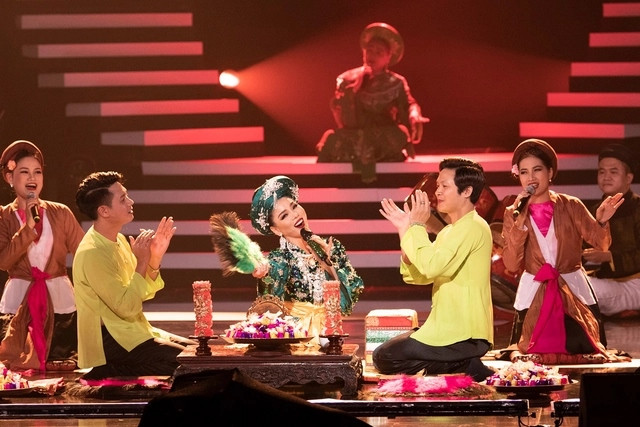 Nữ ca sĩ từng cho mẹ xuất hiện trên sân khấu theo cách đặc biệt.