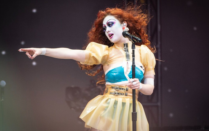 Nữ ca sĩ gây tranh cãi vì từ chối đề nghị của khán giả: 'Điều đó là không bình thường' Ảnh 2