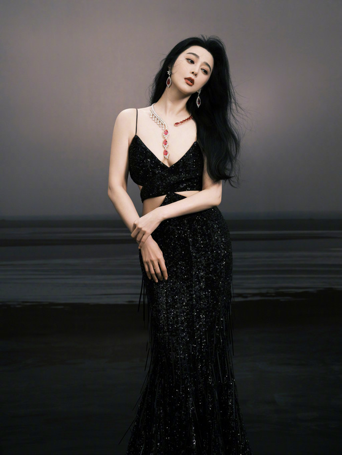 Phạm Băng Băng mất tất cả sau khi trốn thuế.