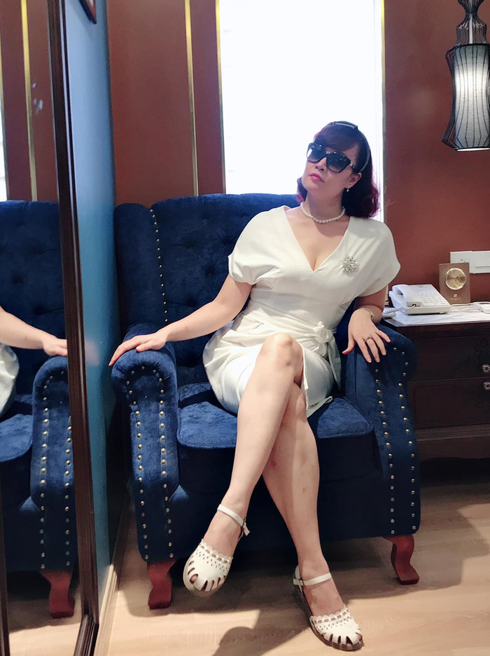 Vân Trang được khen ngợi vẫn rất khí chất.