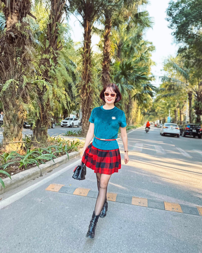 Vân Trang cao 1m72, được nhận xét từ nhỏ xinh hơn Vân Dung.