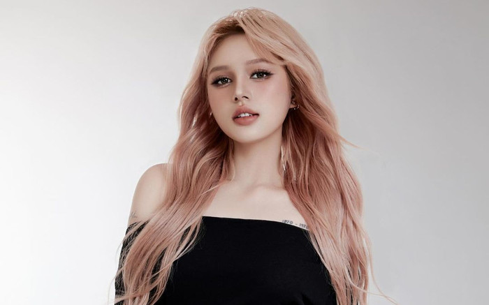 Xoài Non ngày càng khác lạ khi vướng nghi vấn hẹn hò Gil Lê Ảnh 2