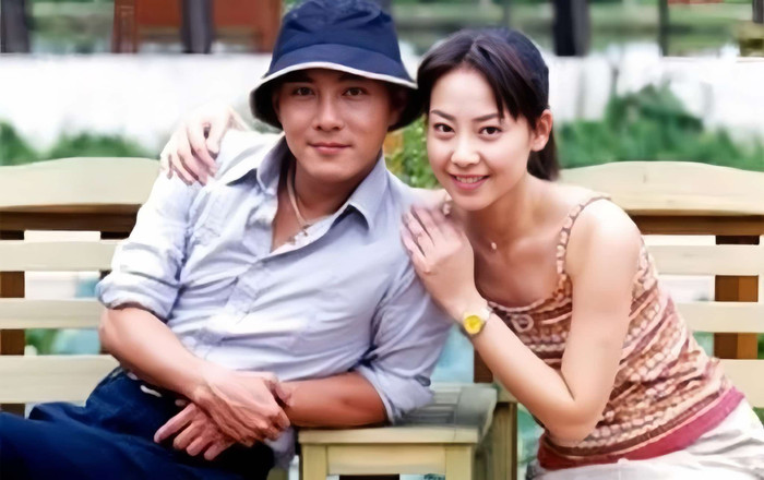 20 năm bên nhau, vợ chồng Trương Vệ Kiện không con cái nhưng vẫn hạnh phúc đáng ngưỡng mộ.