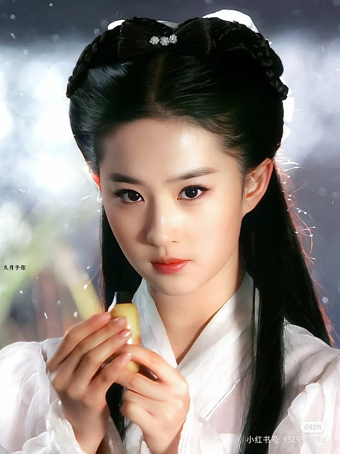 Lộ diện nàng hoa tiên tử được khen đẹp ngang ngửa Lưu Diệc Phi Ảnh 4