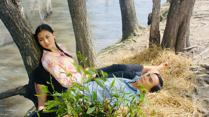 Trí Quang và Ngọc Lan trong một cảnh quay.