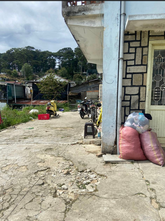 Ngôi nhà nơi xảy ra sự việc chú chó Alaska ở Đà Lạt bị thiếu niên 13 tuổi đánh đập dã man.