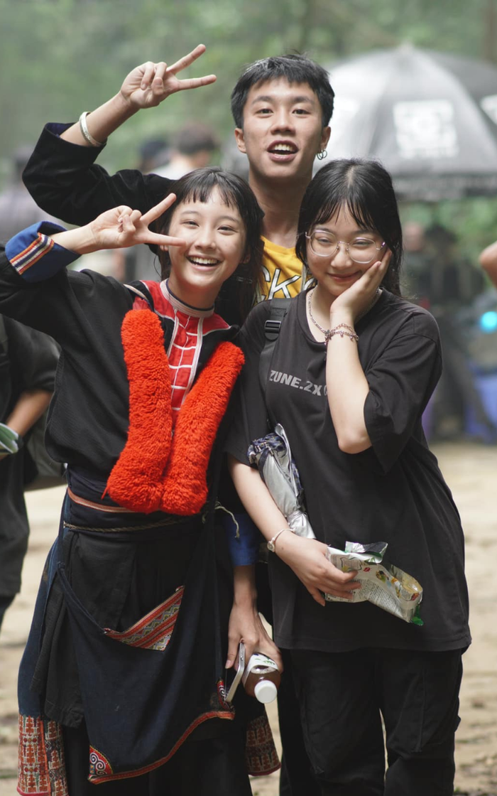 Đi giữa trời rực rỡ: Rò rỉ cảnh Chải đi chơi với người yêu mới, Pu chính thức bị ra rìa? Ảnh 3