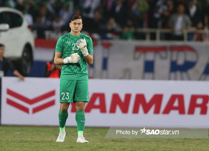 Mọi thứ động thái đang cho thấy thủ môn Đặng Văn Lâm chia tay V.League.