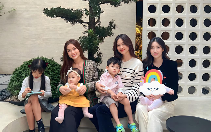 Á hậu Thanh Tú vẫn duy trì mối quan hệ tốt đẹp với hội chị em Hoa, Á hậu cùng đăng quang trong cuộc thi Hoa hậu Việt Nam năm 2016. Ảnh: FBNV