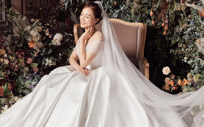 Vợ trẻ NSND Công Lý bất ngờ khoe ảnh diện váy cưới, nói 1 câu gây chú ý Ảnh 2