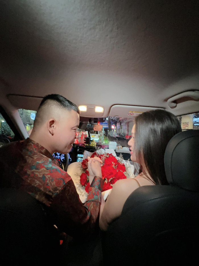 Hiệp Gà có thu nhập từ đóng phim và từ nền tảng mạng xã hội.