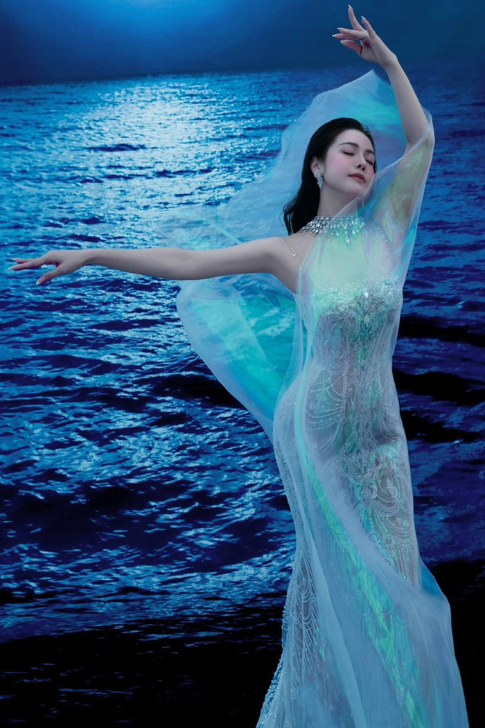 Nhật Kim Anh hiện vẫn độc thân.