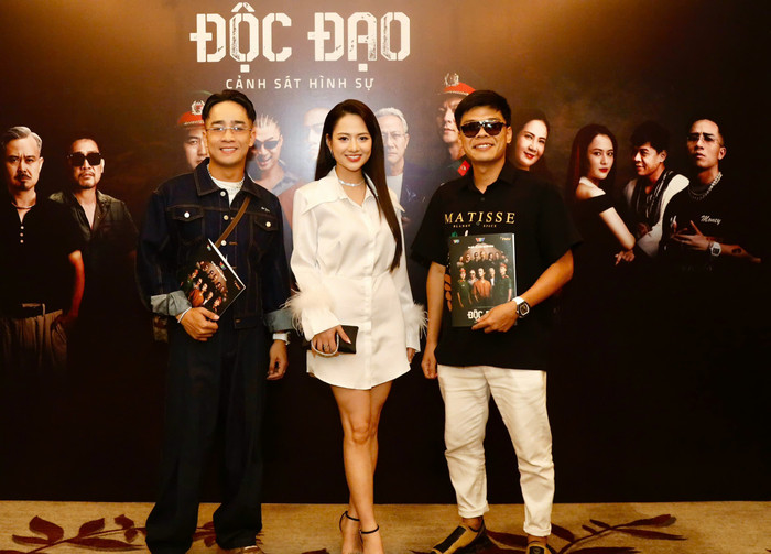 Việt Hoa (ở giữa) - Đỗ Duy Nam (bên trái) - Trung Ruồi (bên phải).