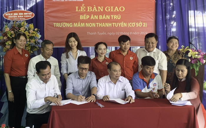 30.000 USD gửi tặng cho trẻ em đường phố và có hoàn cảnh khó khăn Ảnh 2