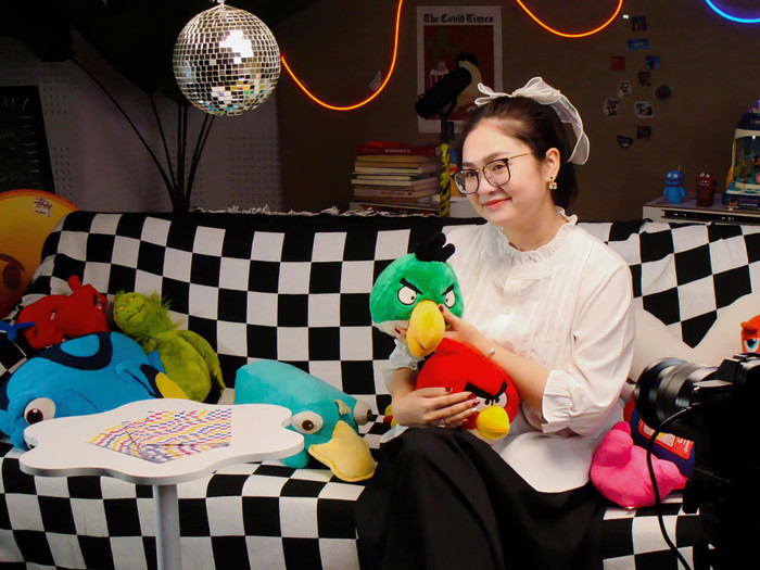 Thiện Nhân dần cởi mở hơn trong việc xuất hiện trước ống kính, chia sẻ về cuộc sống đời tư. Ảnh: FBNV