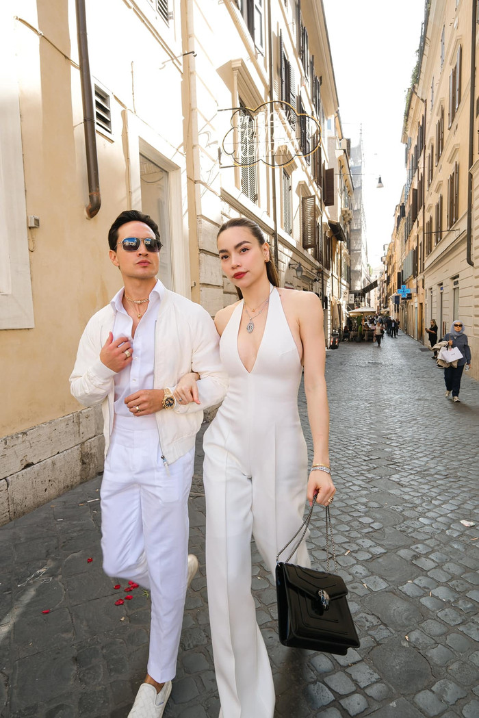 Showbiz 29/8: Hồ Ngọc Hà không ngần ngại dành nhiều lời có cánh tới Kim Lý. Ảnh: FBNV