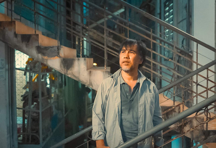 Kịch bản phim Hai Muối của Quyền Linh tồn đọng nhiều điểm trừ gây tiếc nuối.