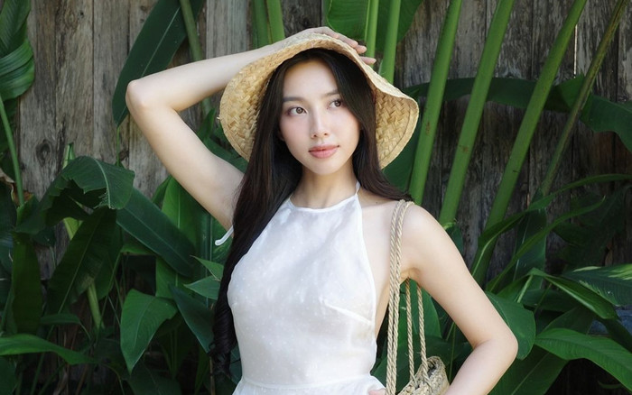 Thu nhập khủng của Hoa hậu Thùy Tiên qua làng mốt Ảnh 2